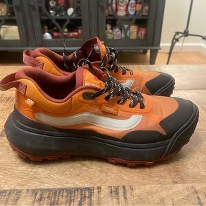 ❌SOLD❌VANS MTE Crosspath Orange US Mens Size 5.5, women’s size 7
